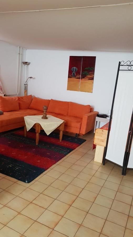 Gemuetliche Wohnung Бюль Екстер'єр фото